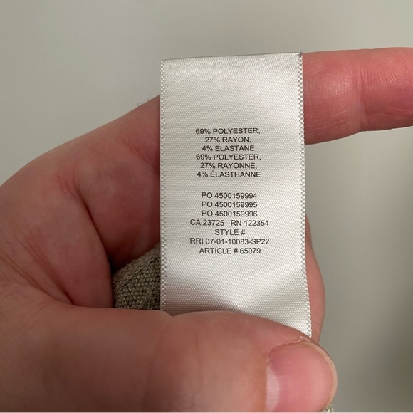 Aritzia Wilfred Ribbed Knit Lightweight Sage Green Cropped Sweater Size Large - Picture 6 of 6